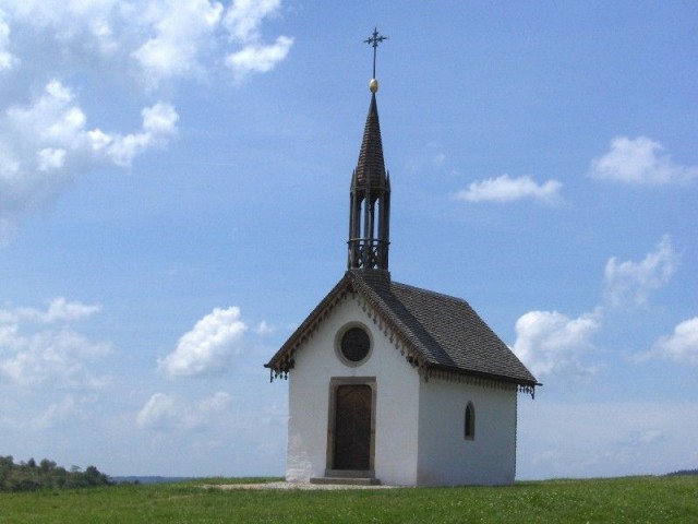 Chapel and monuments
