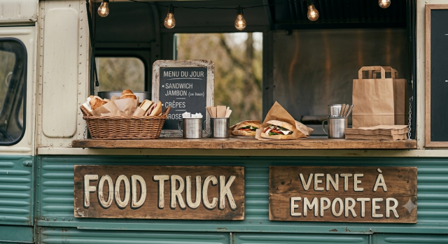 Camion restaurant - kiosque &agrave; pizzas