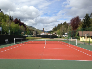 terrain-tennis-saint-maurice-sur-moselle-vosges