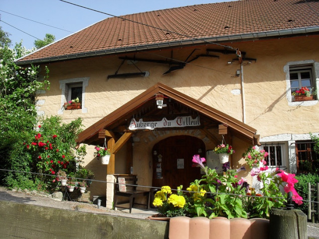 auberge-du-tilleul-le-menil-2
