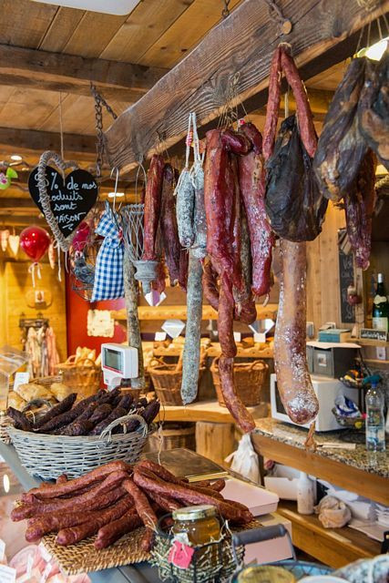 pain-au-lard-la-bresse-2