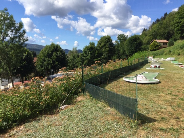 camping-le-menil-1 camping-le-menil-1