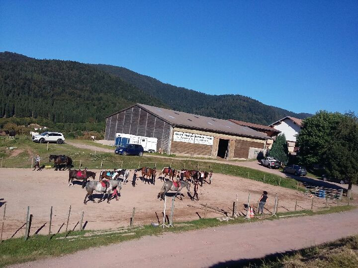 centre-equestre-la-jumenterie-saint-maurice-sur-moselle-1 centre-equestre-la-jumenterie-saint-maurice-sur-moselle-1