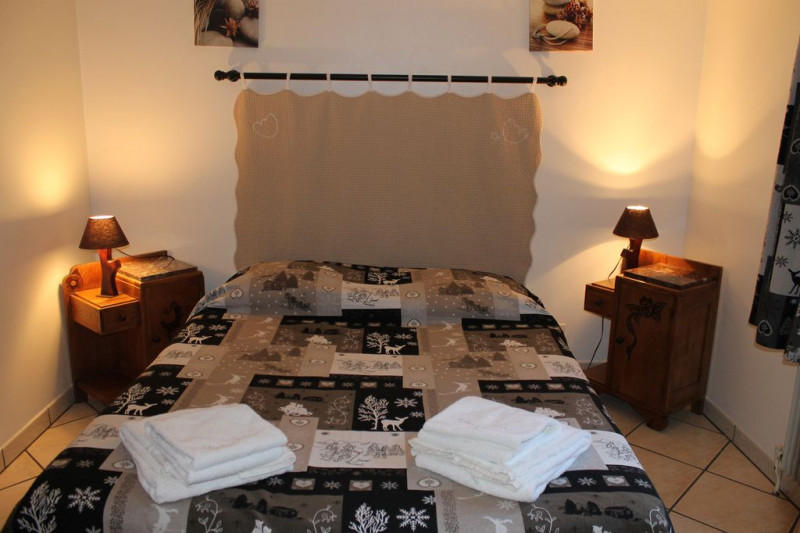 chambre-d-hotes-chez-nico-le-menil-1 chambre-d-hotes-chez-nico-le-menil-1