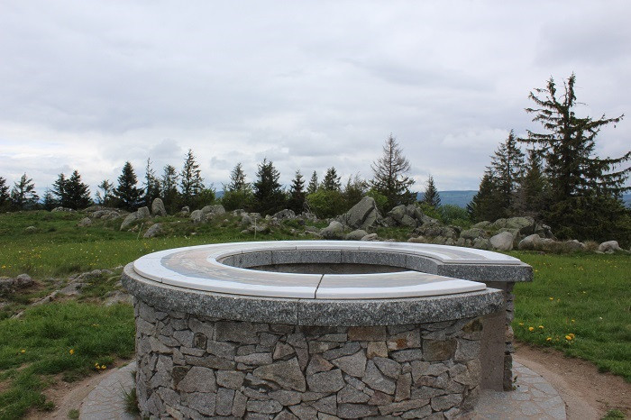 table-orientation-tete-des-champs-le-menil-2 table-orientation-tete-des-champs-le-menil-2