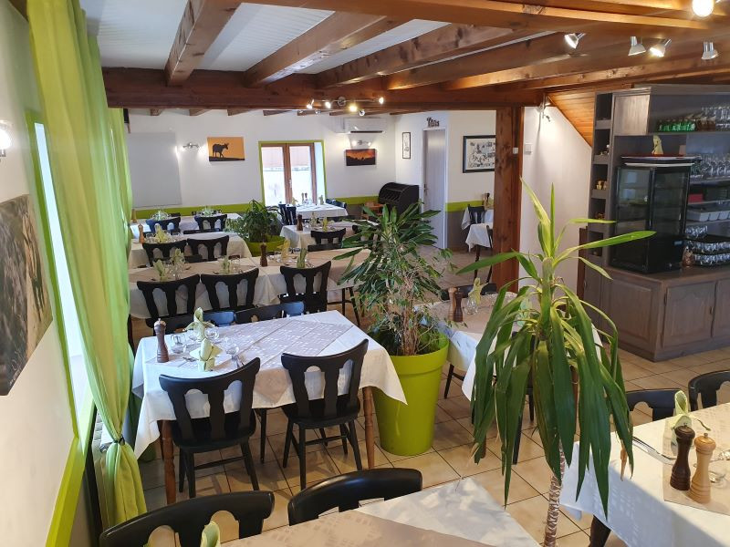auberges-des-sources-chateau-lambert-4 auberges-des-sources-chateau-lambert-4