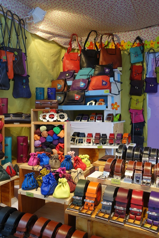 atelier-cuir-millotte-colin-2 atelier-cuir-millotte-colin-2