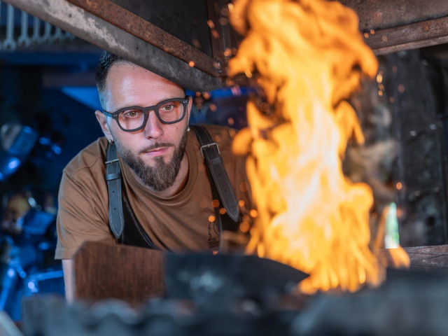 DemonstrationsdeforgeUnefiguedanslepoirier