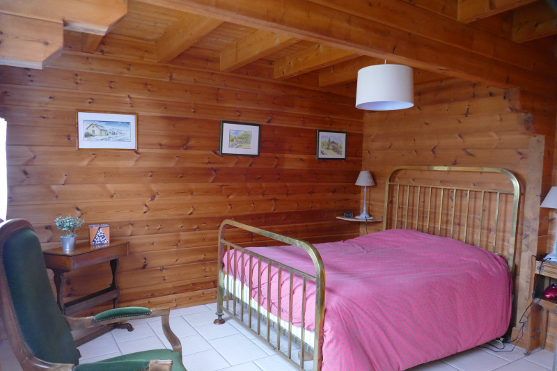 Chambre parentale salle de bain attenante -Chalet - Location de vacances - Bussang